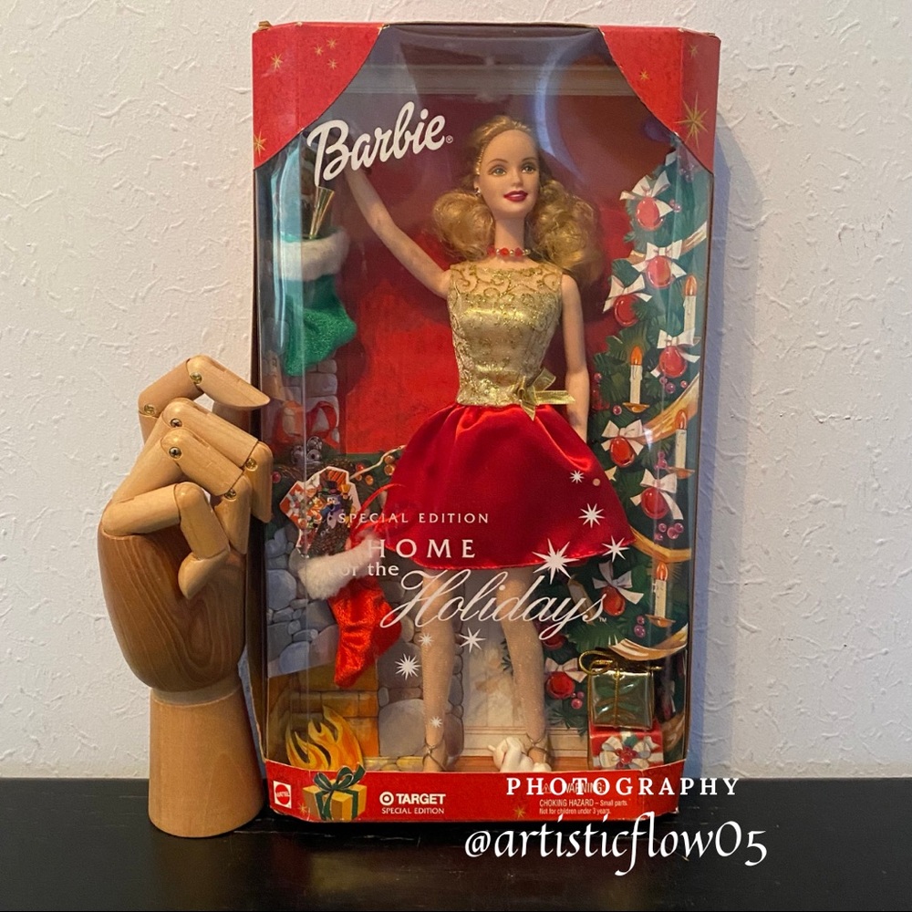 NEW! Rare 2001 Sealed Barbie Home For The Holidays - Picture 3 of 6